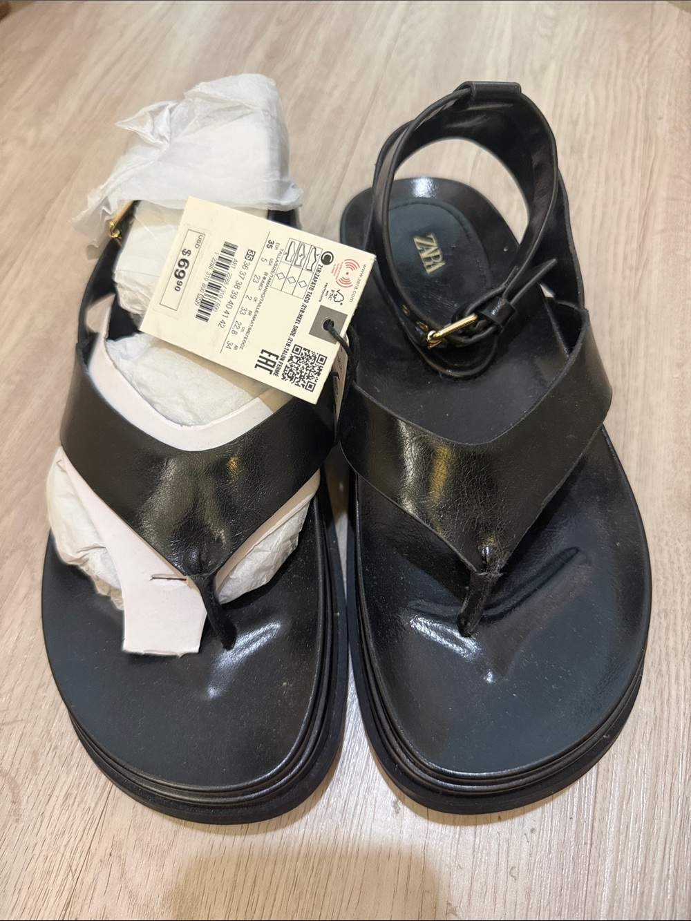 NWT Zara Black Thong Platform Sandals with Ankle Strap